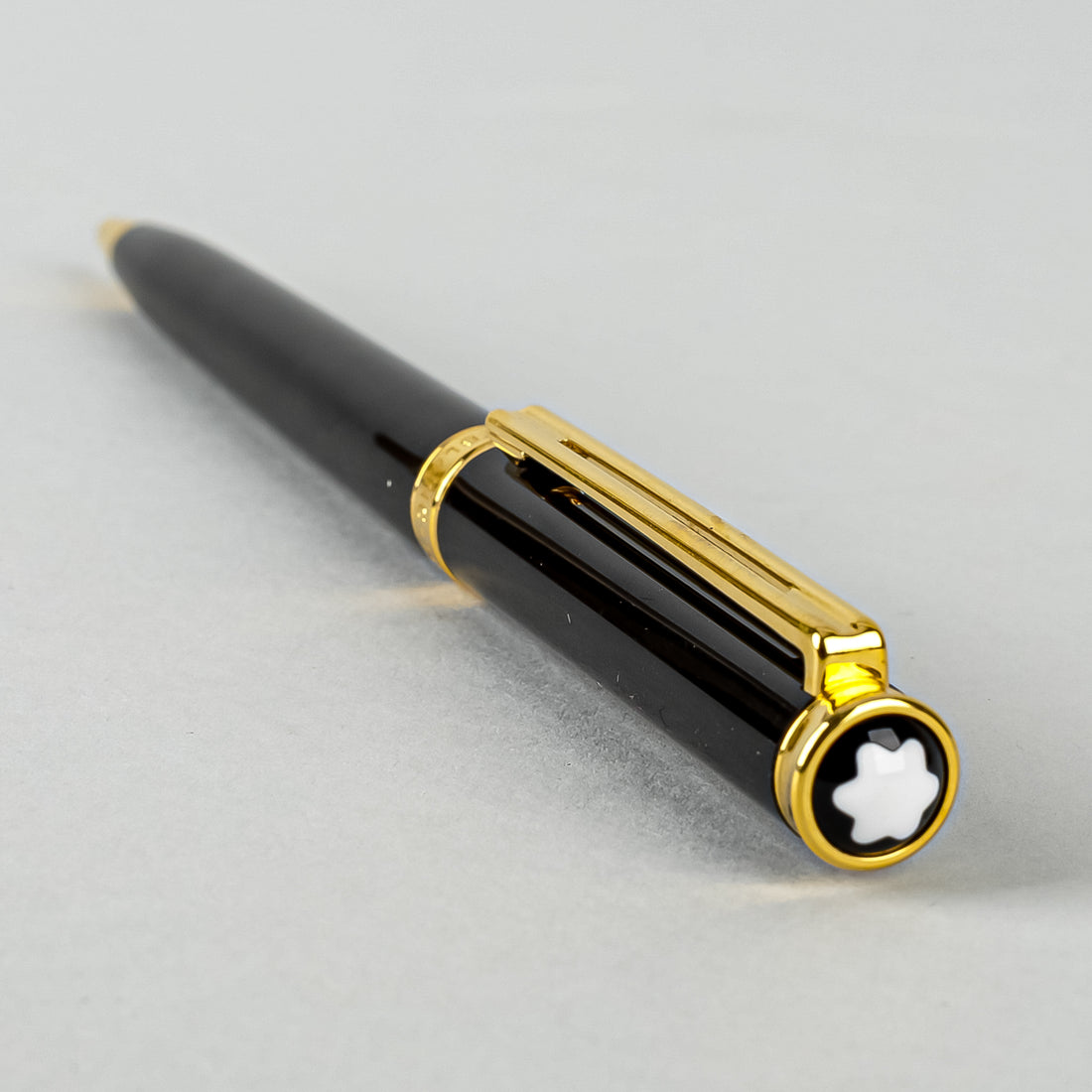 MONTBLANC Noblesse Oblige Black Ballpoint Pen