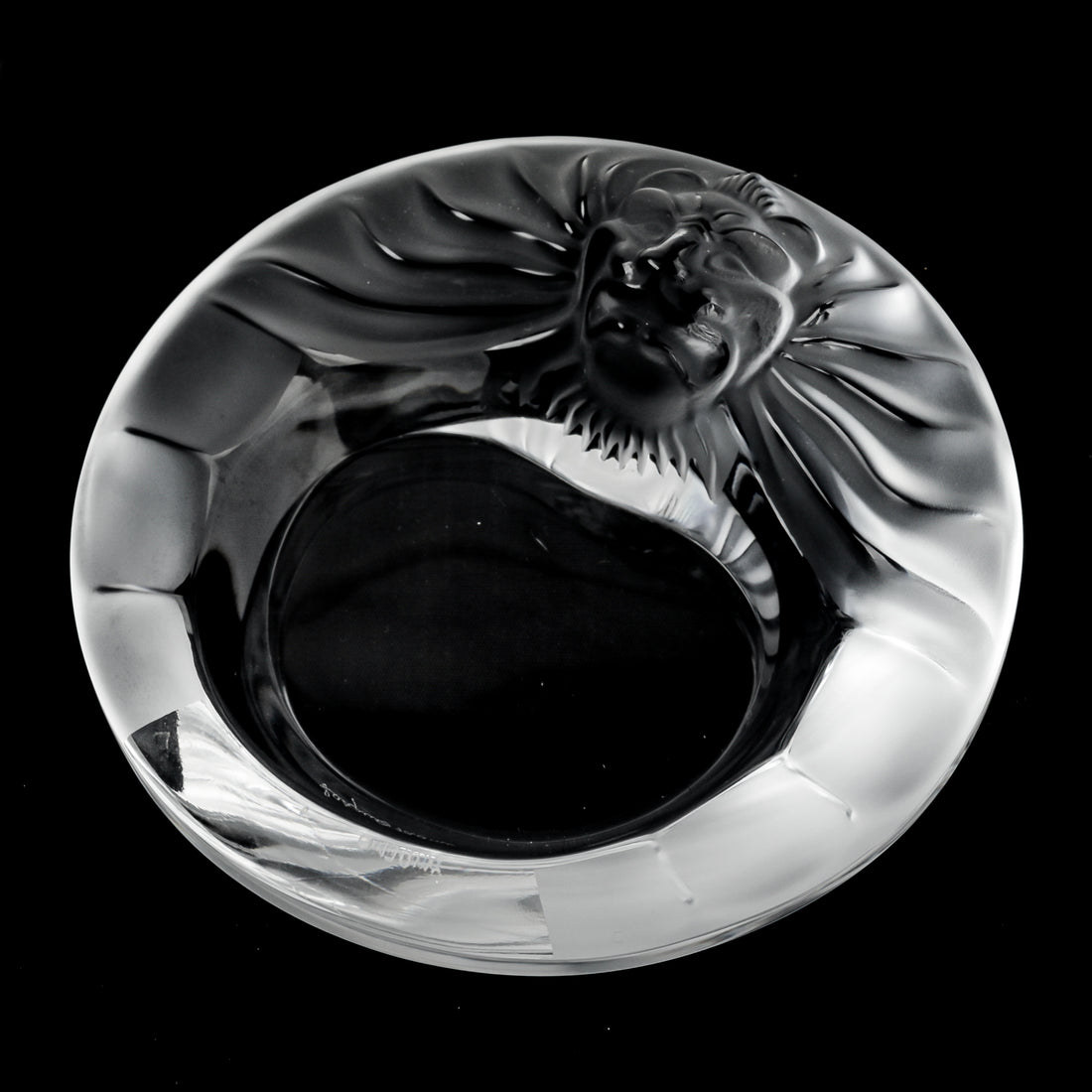 LALIQUE Tete De Lion Ashtray
