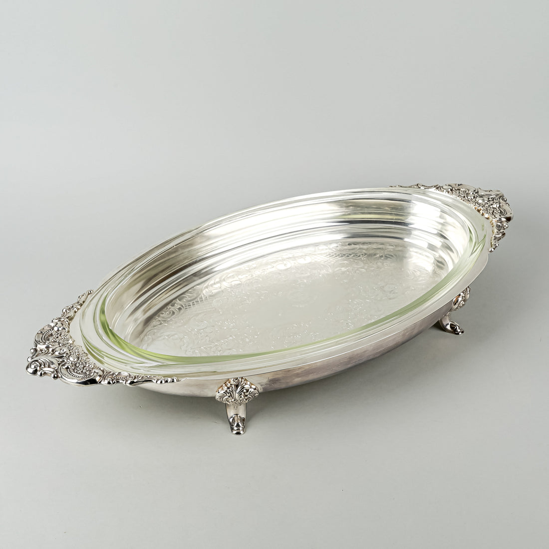 WALLACE Baroque Silverplate Oval Covered Casserole 711 With Pyrex Liner