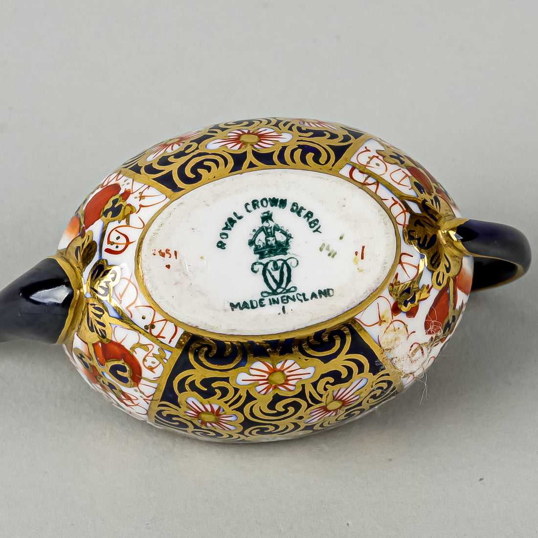 ROYAL CROWN DERBY Traditional Imari 2451 Miniature Tea And Coffee Set 10 Pieces