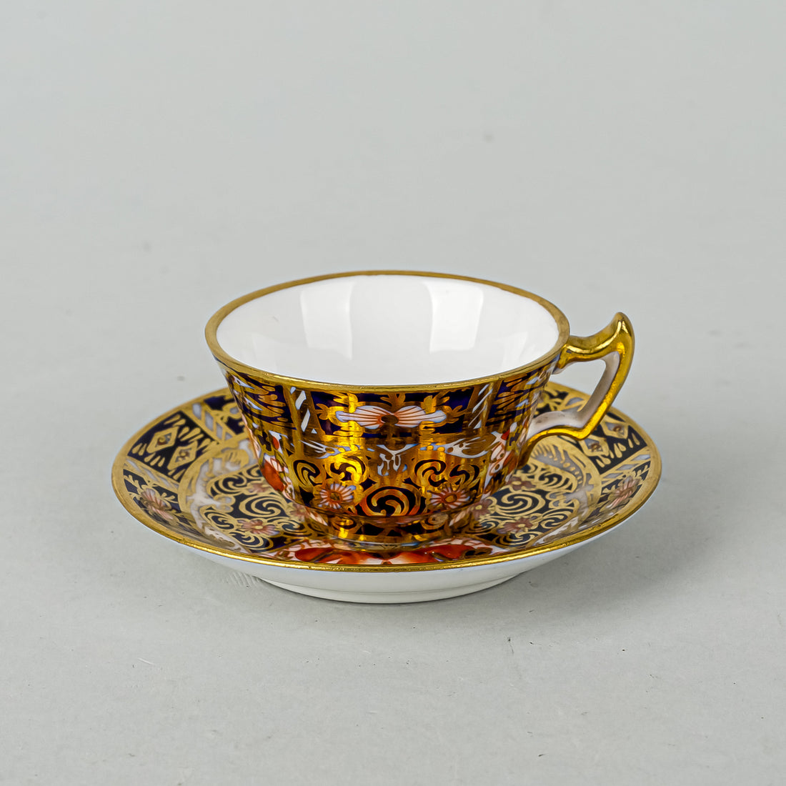 ROYAL CROWN DERBY Traditional Imari 2451 Miniature Tea And Coffee Set 10 Pieces