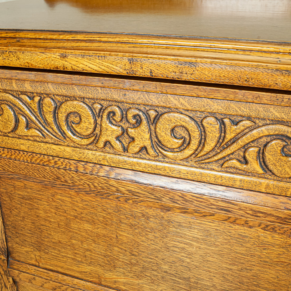 Vintage Arts And Crafts Oak Dresser