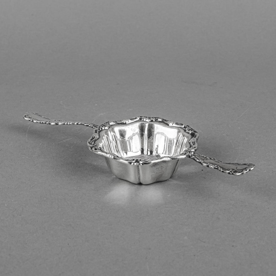 BIRKS Louis XV Sterling Tea Strainer
