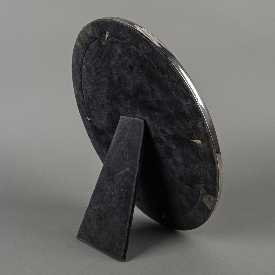 CARRS SILVER Sterling Silver Oval 8x10 Photo Frame