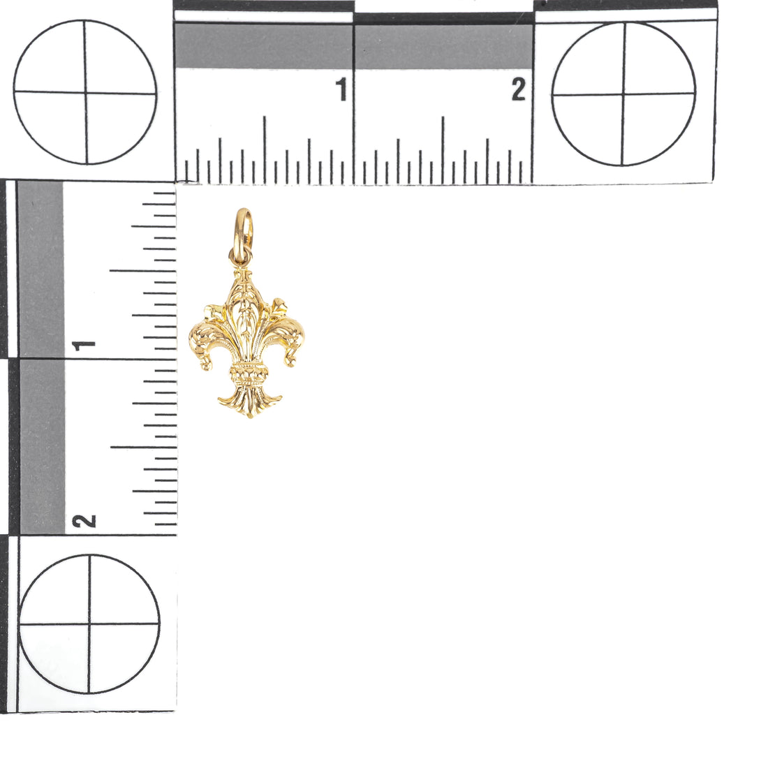 18K Yellow Gold Fleur de Lis Pendant