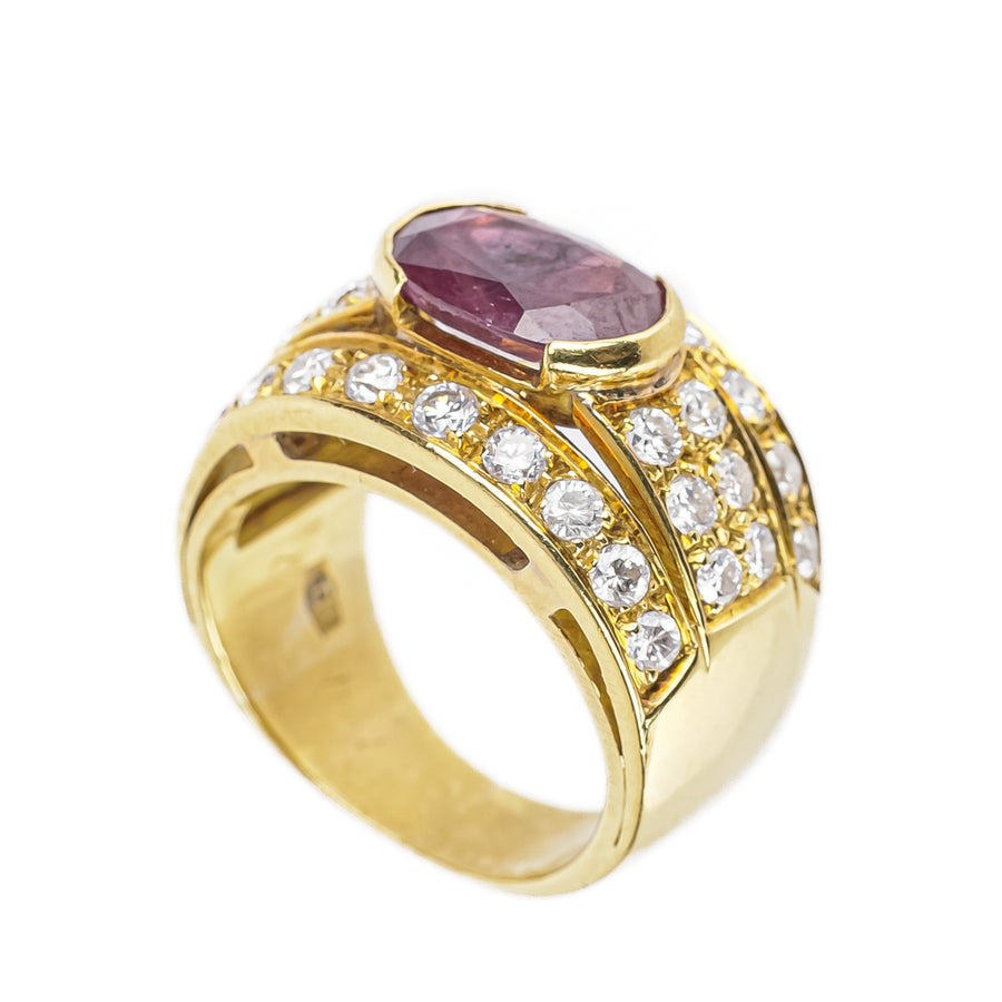 18K Yellow Gold Horizontal Oval Ruby Diamond Ring