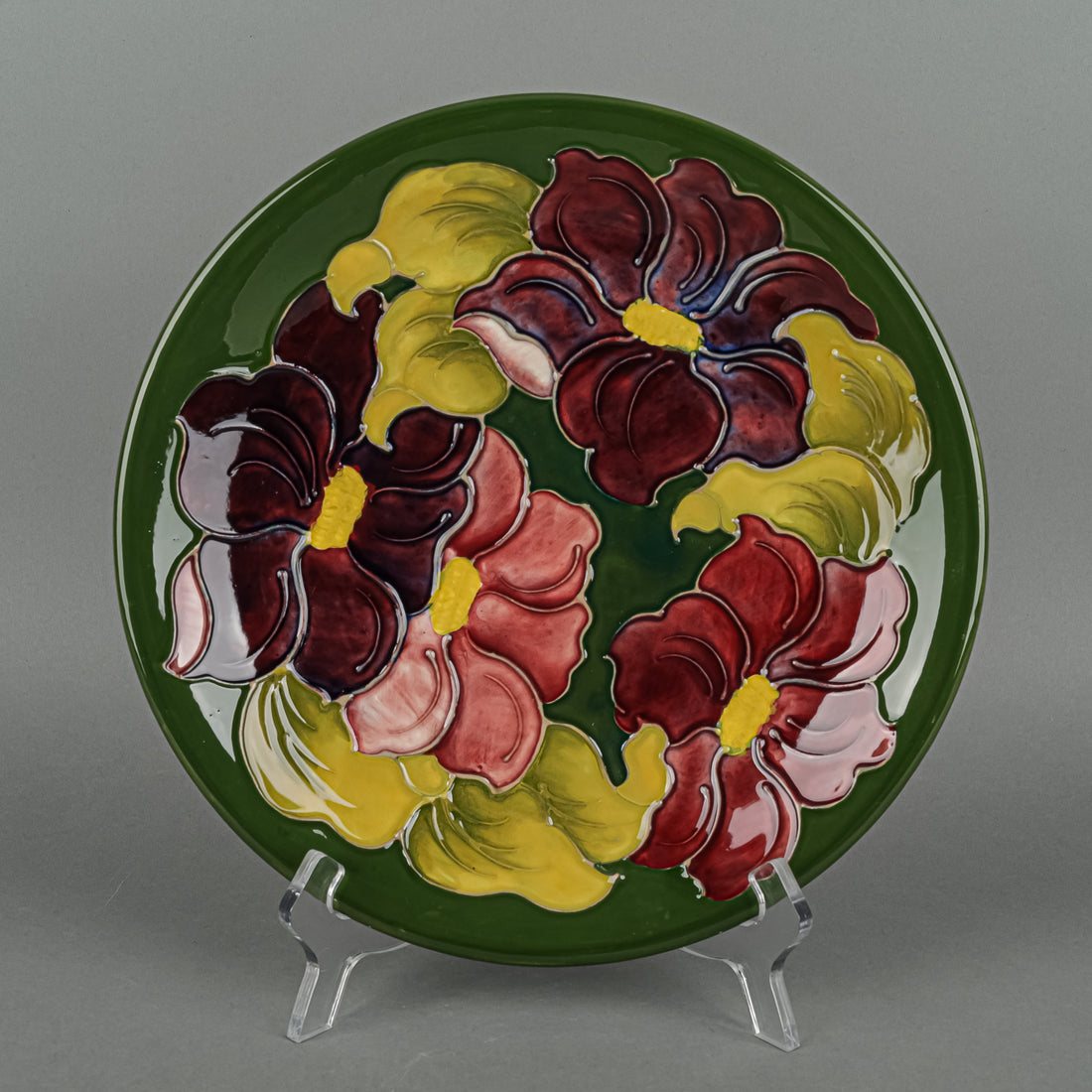 MOORCROFT Clematis Green Ground Plate