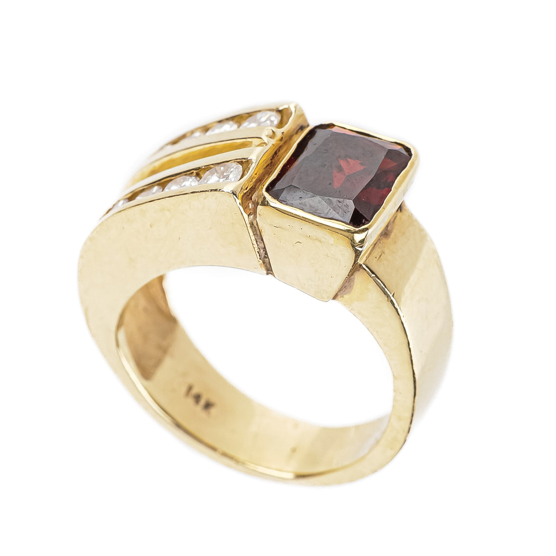 14K Yellow Gold Cut Corner Garnet Diamond Ring
