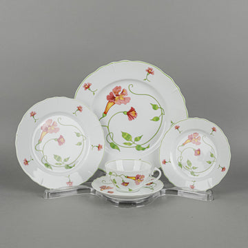 DENBY Your Majesty 11 Place Settings Plus Extras