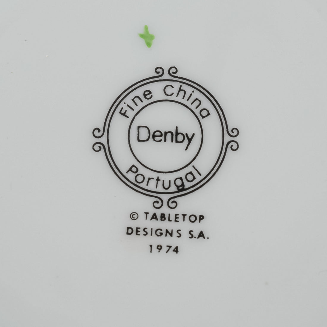 DENBY Your Majesty Round Covered Serving Dish
