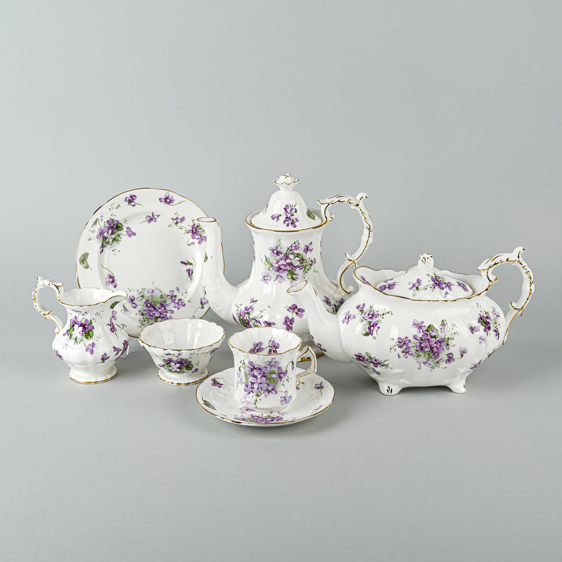 HAMMERSLEY Victorian Violets Tea And Coffee Dessert Set 31 Pieces