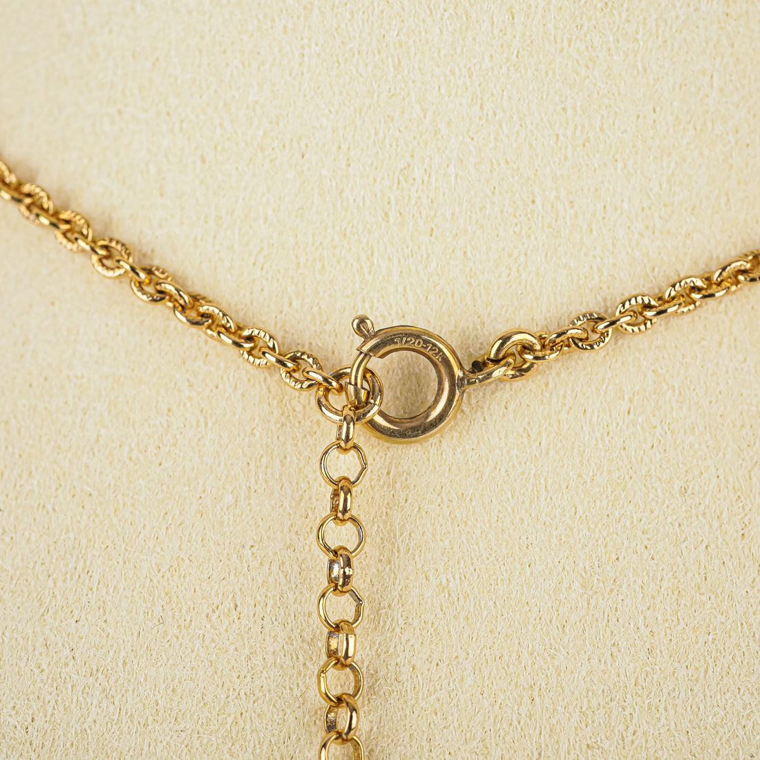 CHRISTIAN DIOR Gold Tone Faux Coral Rhinestone Neckace