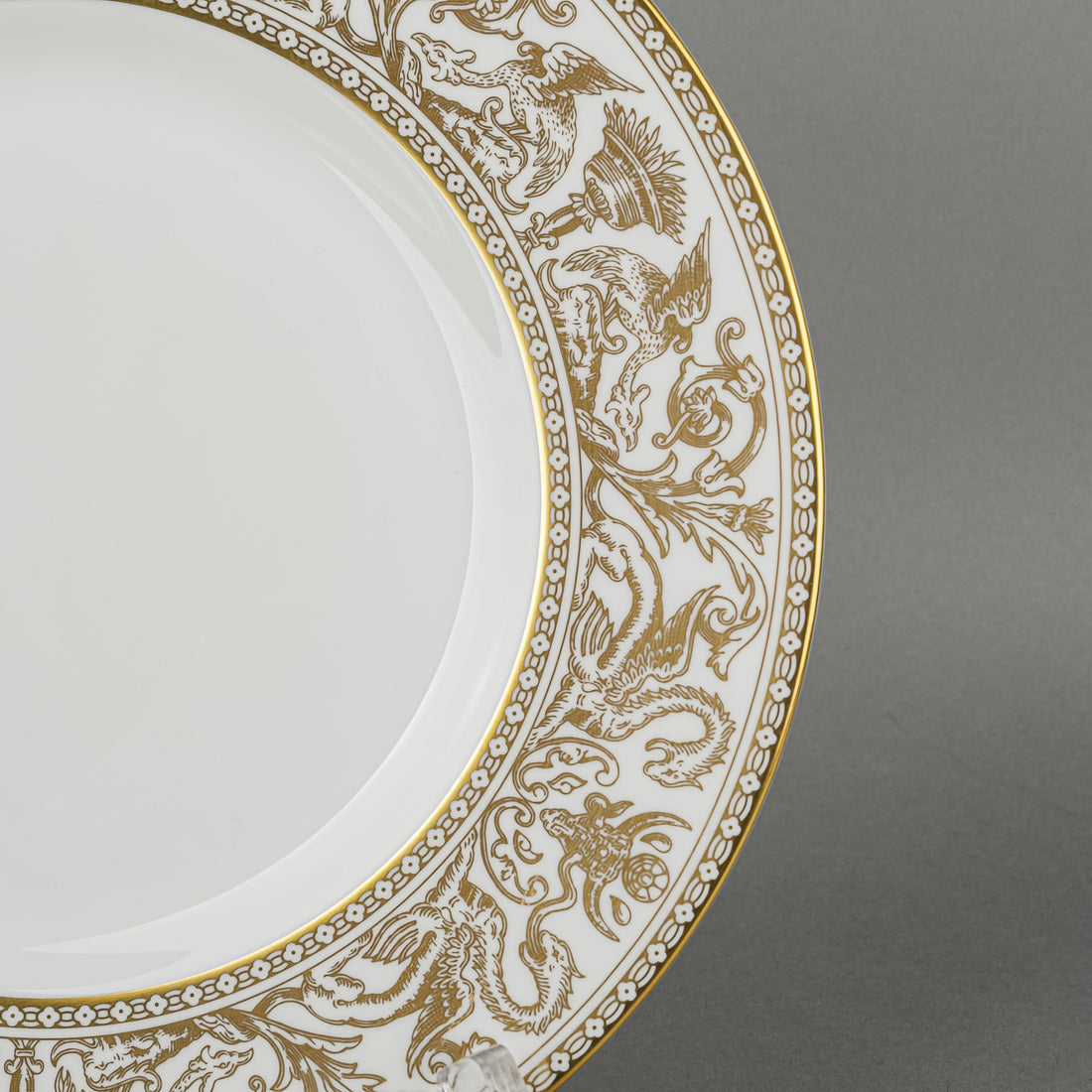 WEDGWOOD Florentine Gold W4219 Luncheon Plates Set of 5