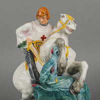 ROYAL DOULTON Figurine St George HN 2051