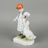 HEREND Figurine Girl With Duck 5565