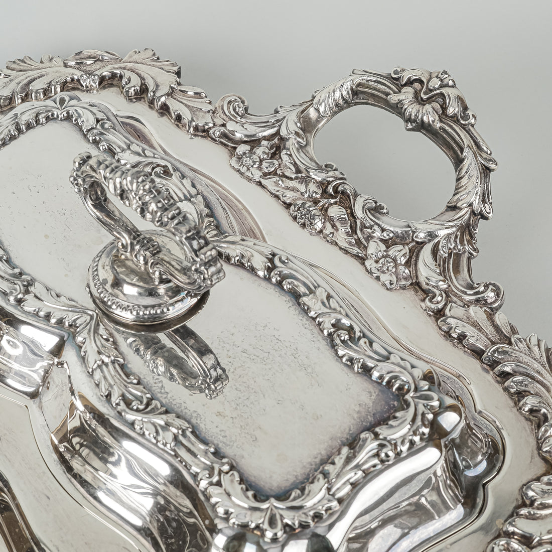 GOLDFEDER SILVER CO Silverlate Footed Meat And Vegtable Server 3 Pieces