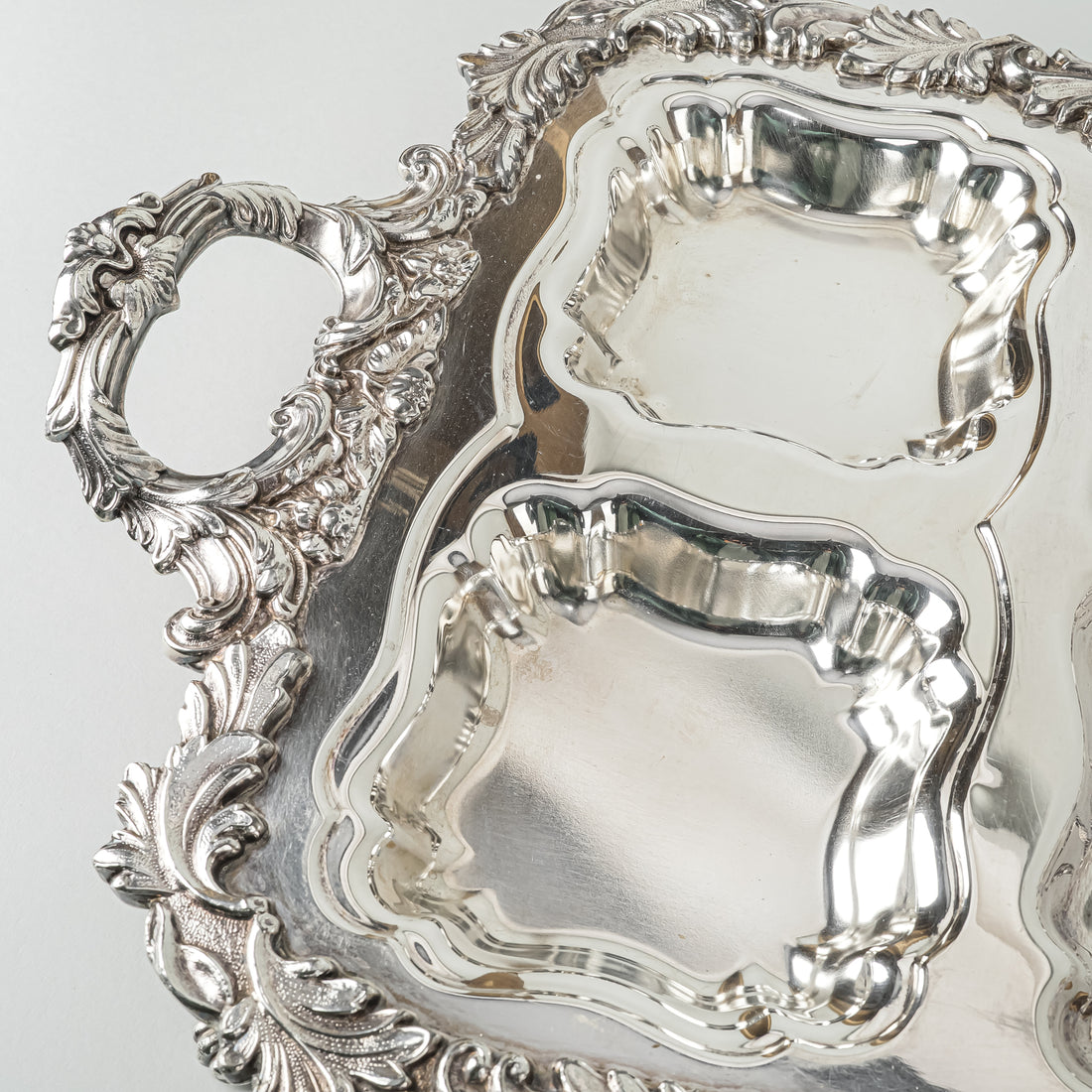 GOLDFEDER SILVER CO Silverlate Footed Meat And Vegtable Server 3 Pieces