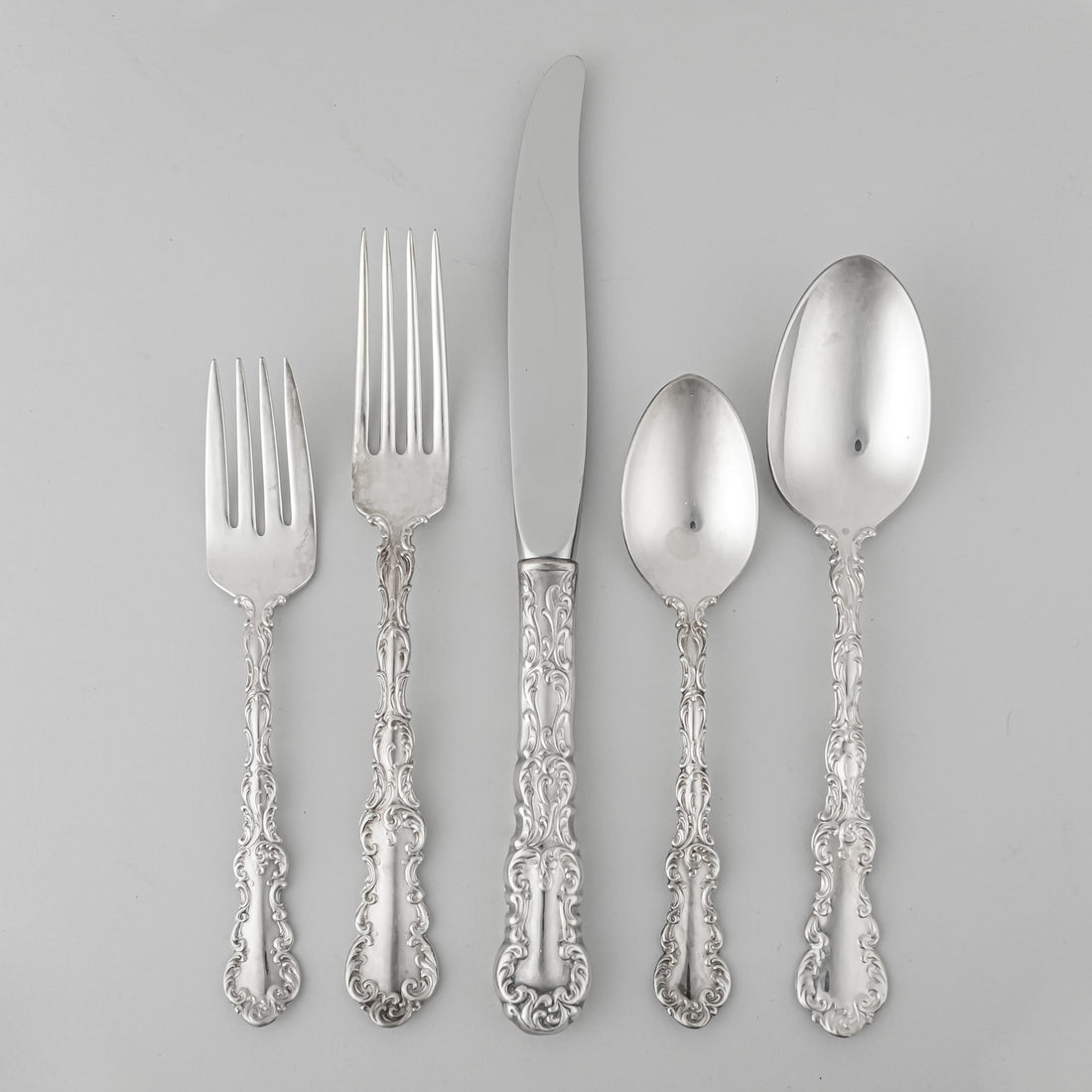 WALLACE Louis Silver Plate Flatware 12 Place Settings