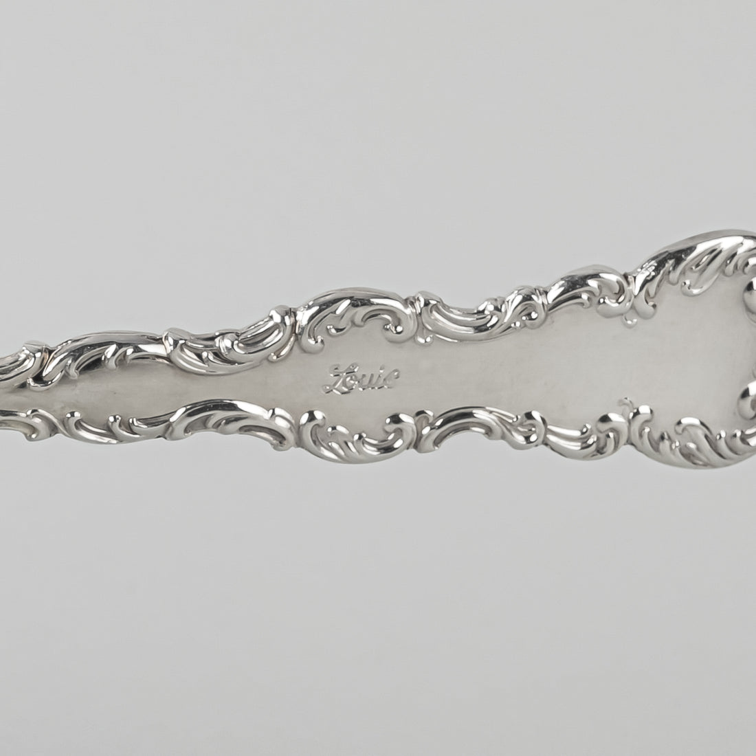 WALLACE Louis Silver Plate Flatware 12 Place Settings