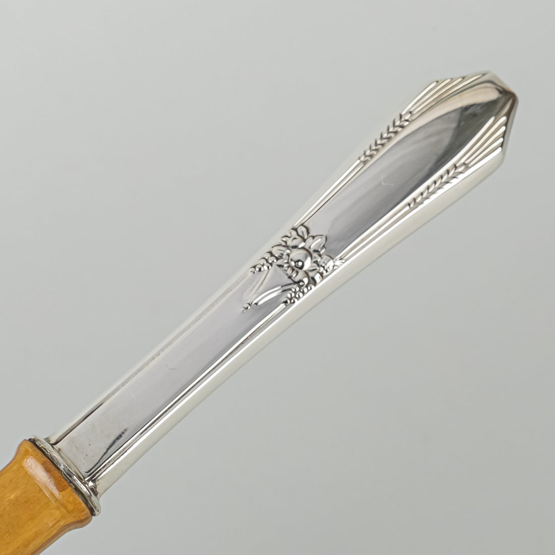 NORTHUMBIA Laurier Sterling Silver Handle And Wooden Salad Servers - 2 Pieces