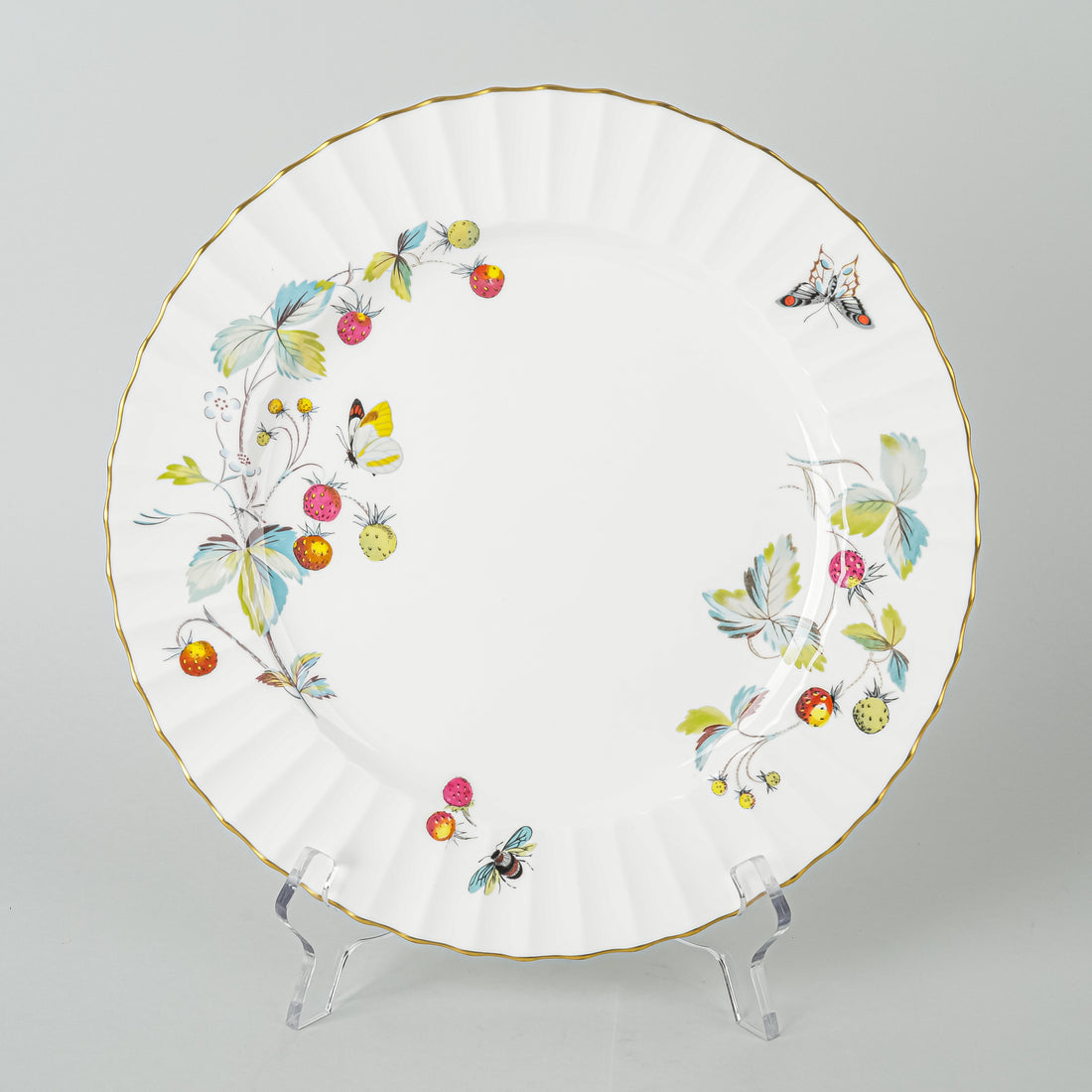ROYAL WORCESTER Strawberry Fair Dinner Plates Set Of 8