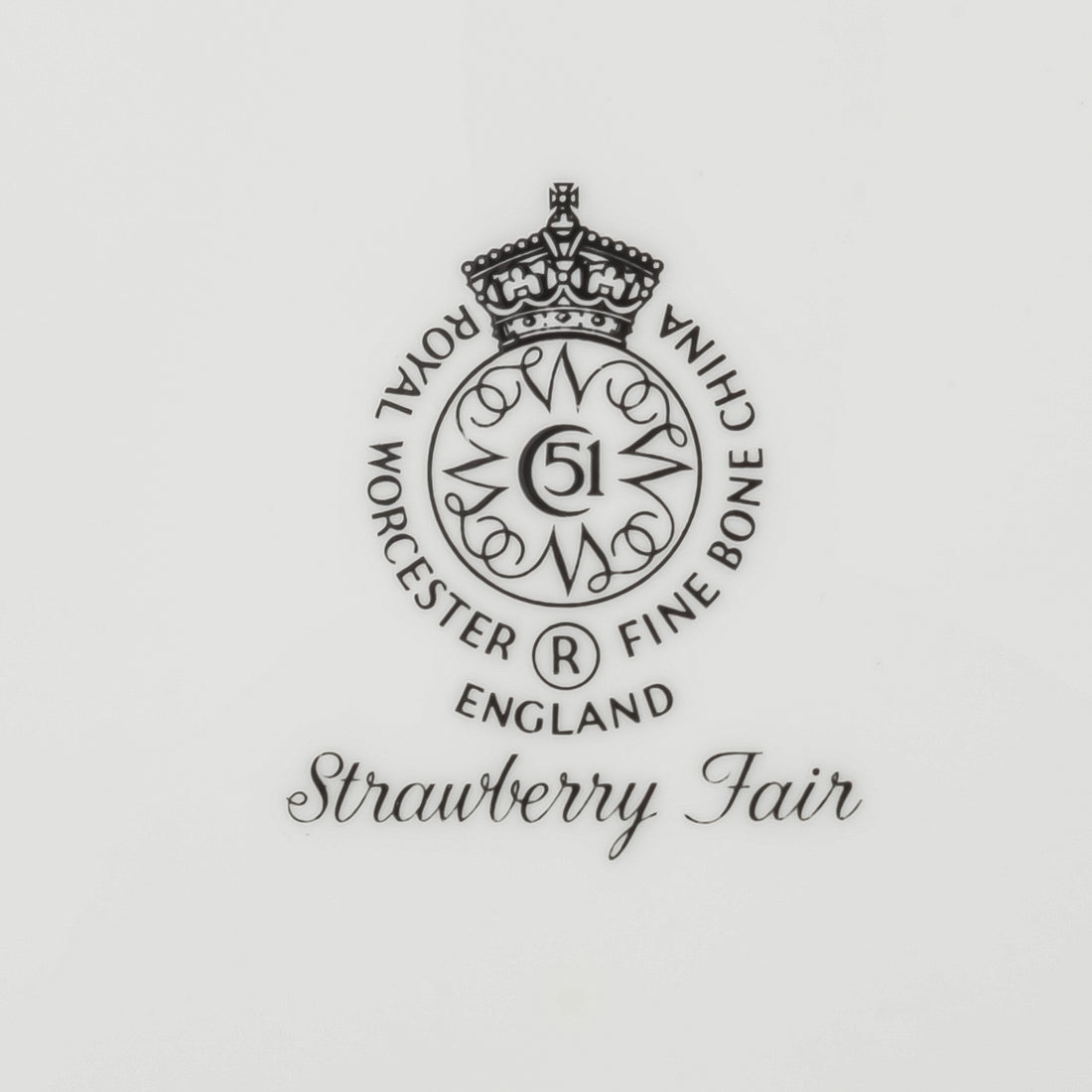 ROYAL WORCESTER Strawberry Fair Dinner Plates Set Of 8