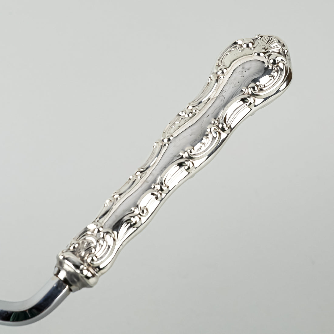 BIRKS Pompadour Sterling Silver Handle Stainless Steel Cake Breaker
