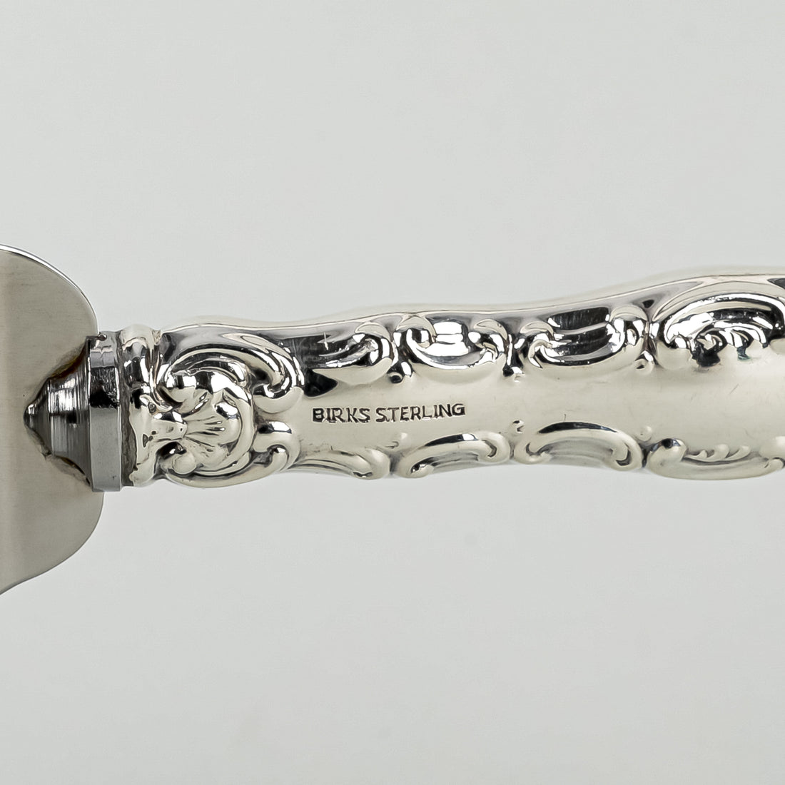 BIRKS Pompadour Sterling Handle Stainless Steel Dessert Server