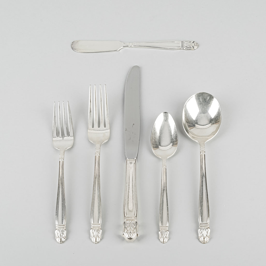 HOLMES & EDWARDS Danish Princess Flatware 14 Place Settings +Extras