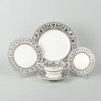 WEDGWOOD Florentine Black W4312 50 Pieces