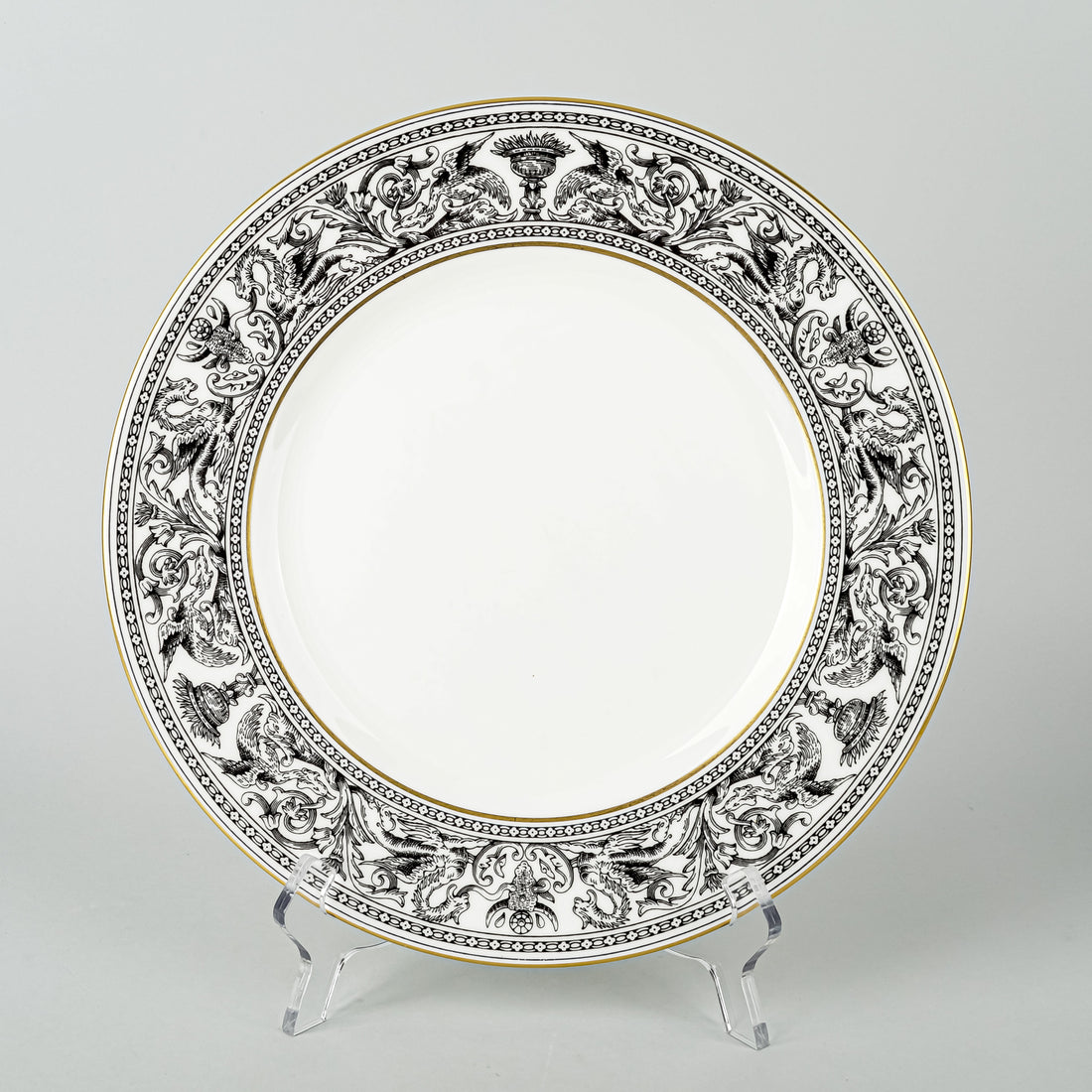 WEDGWOOD Florentine Black W4312 50 Pieces