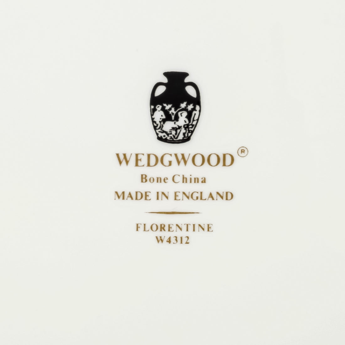 WEDGWOOD Florentine Black W4312 Platter