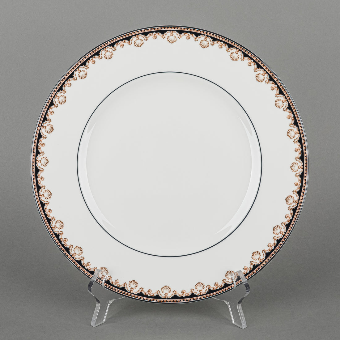 WEDGWOOD Medici R4588 12 Place Settings