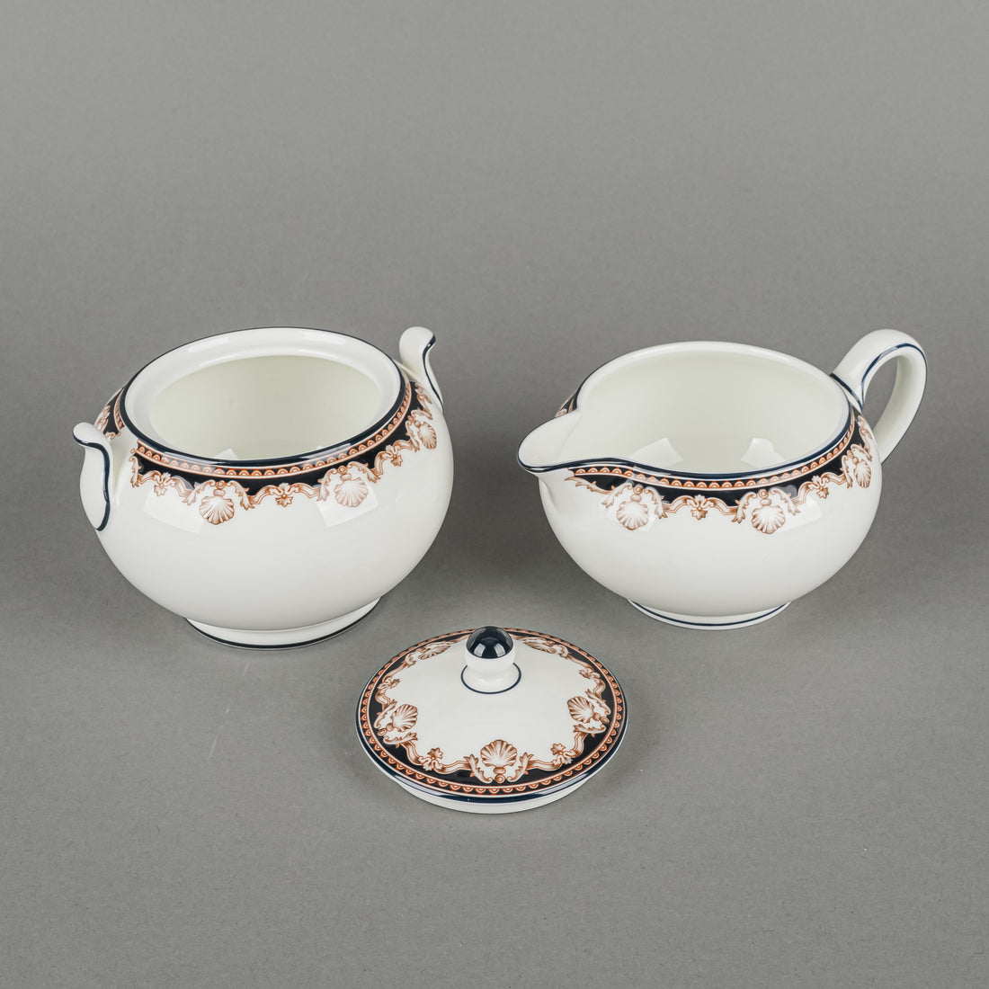 WEDGWOOD Medici R4588 Tea Service 5 Pieces