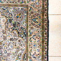 Hand Knotted Persian Style Rug