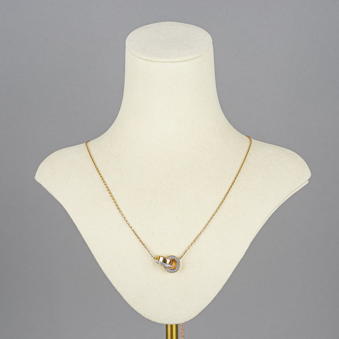 SWAROVSKI RGC Interlocked Circle Pendant Necklace