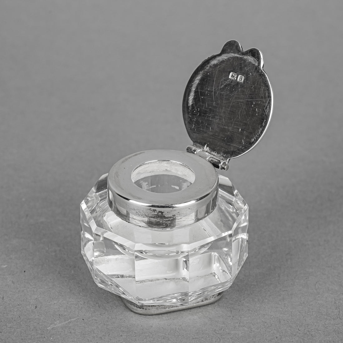 HASSET & HARPER LTD Sterling Mount Crystal Ink Well