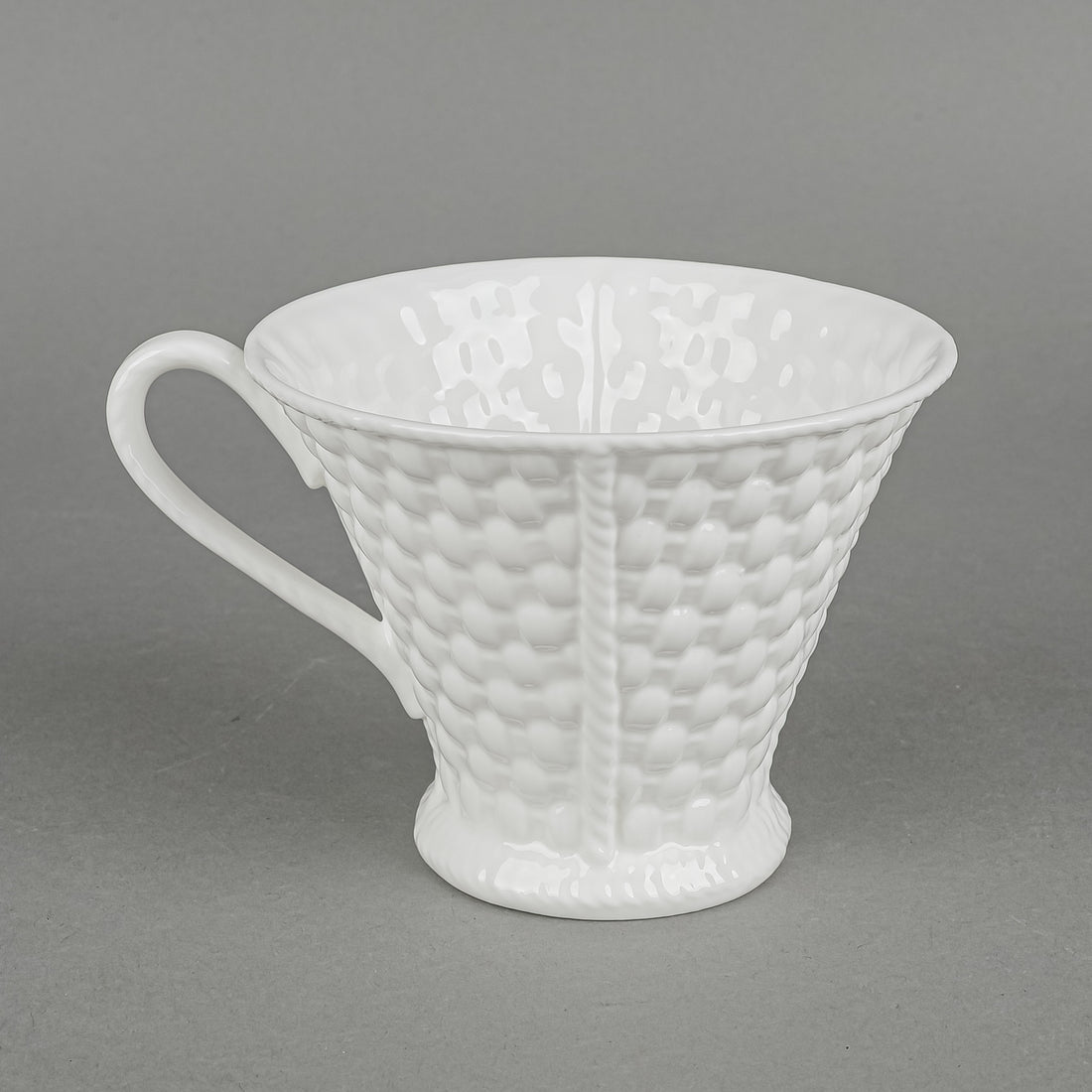 TIFFANY & CO Tiffany Weave Snack Plate And Cup Set Of 3 - 6 Pieces