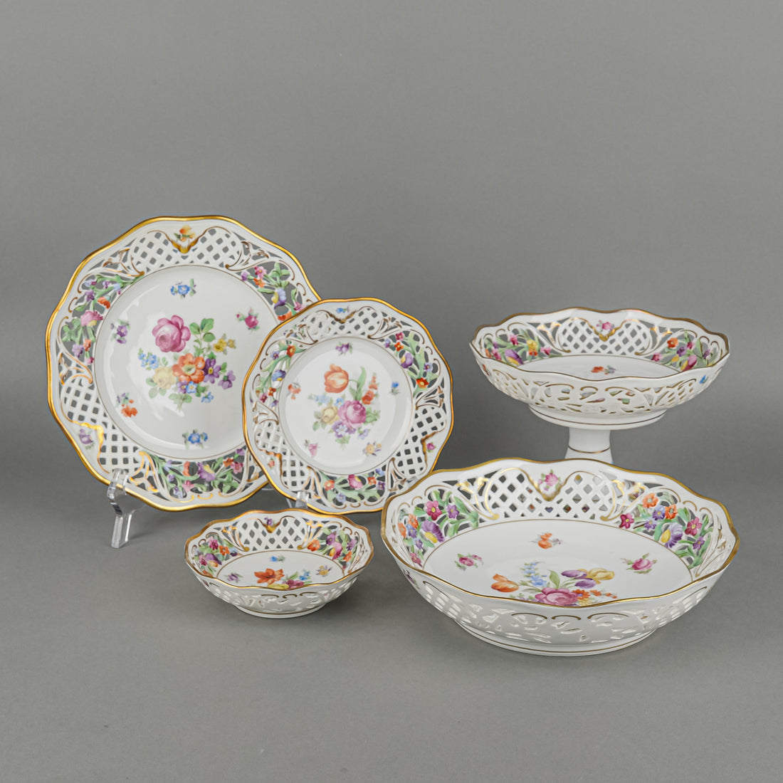 SCHUMANN Dresden Line Pierced Dessert Set 30 Pieces