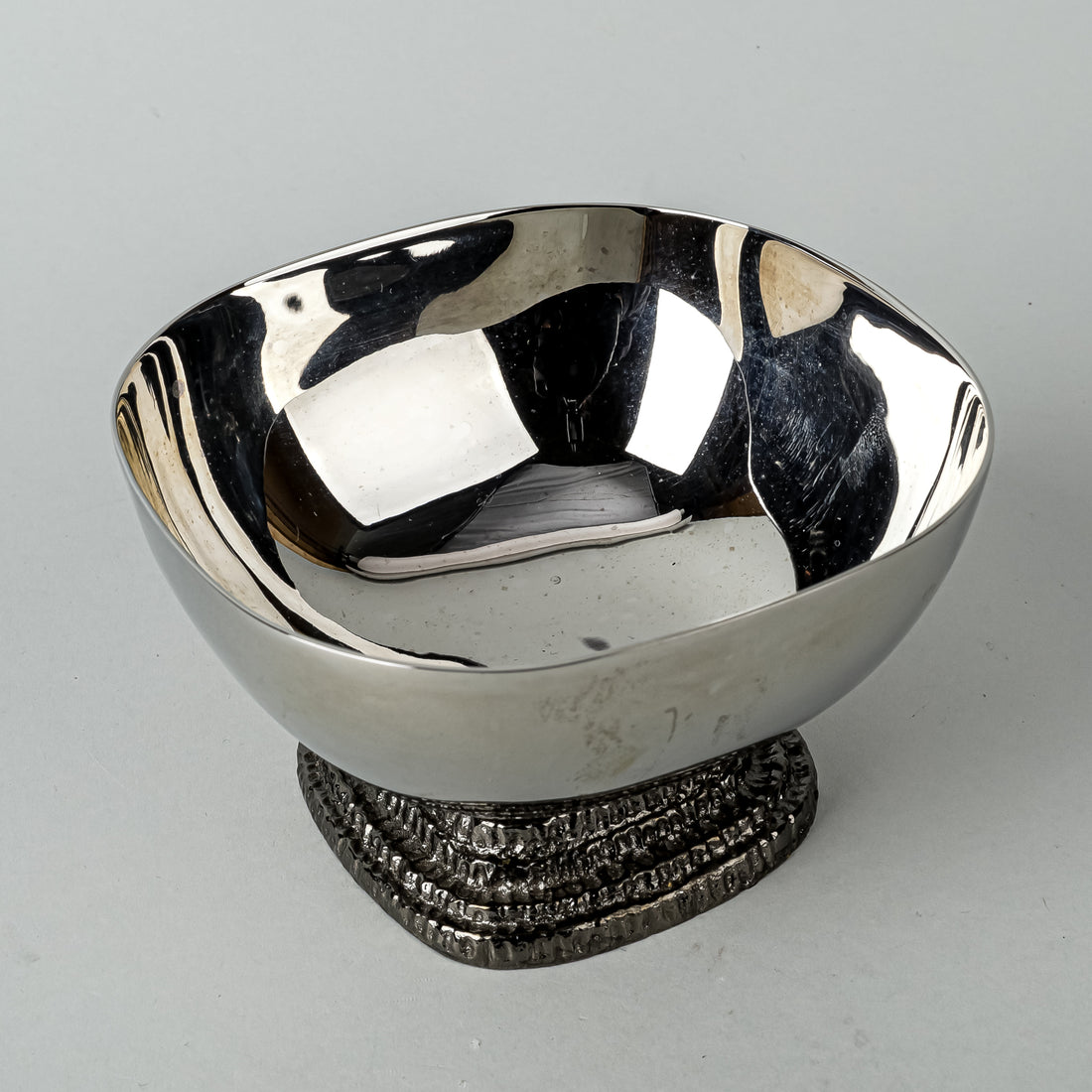 MICHAEL ARAM Gotham Nut Dish