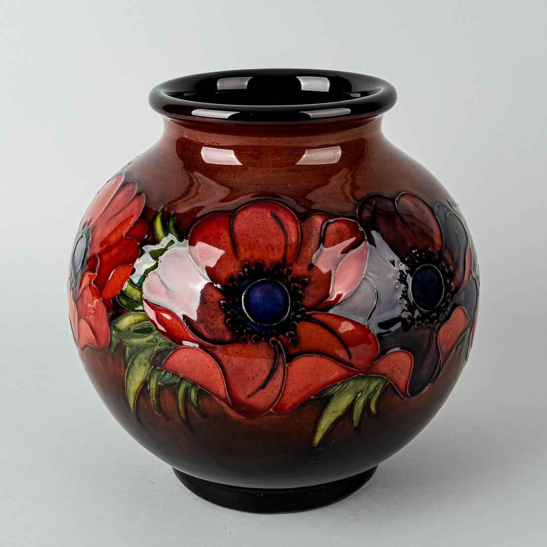 MOORCROFT Anemone Flambe Ground Vase
