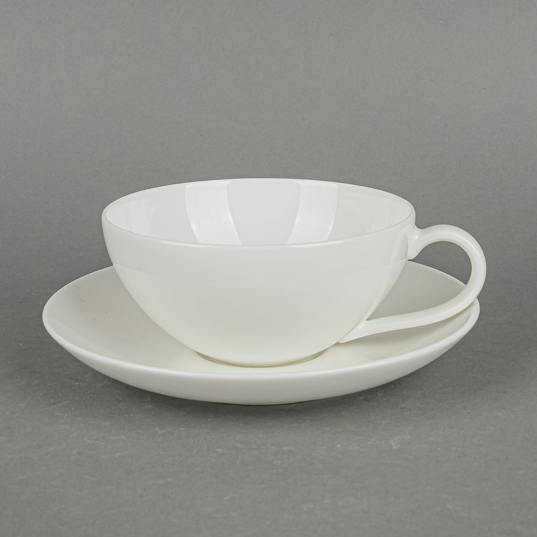VILLEROY & BOCH Anmut Cup & Saucer