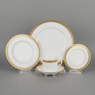 ROYAL WORCESTER Davenham 12 Place Settings