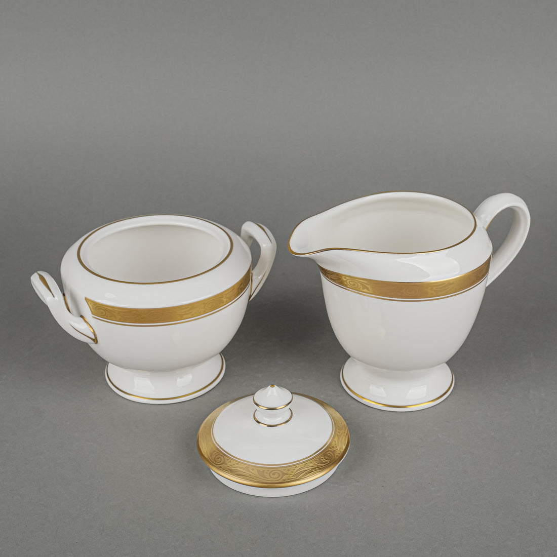 ROYAL WORCESTER Davenham Tea Service 5 Pieces