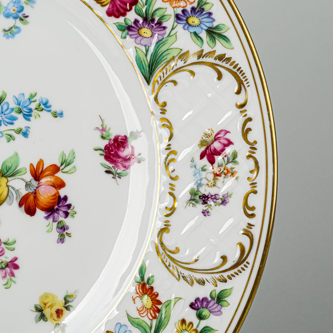 SCHUMANN Dresden Floral 66 Pieces
