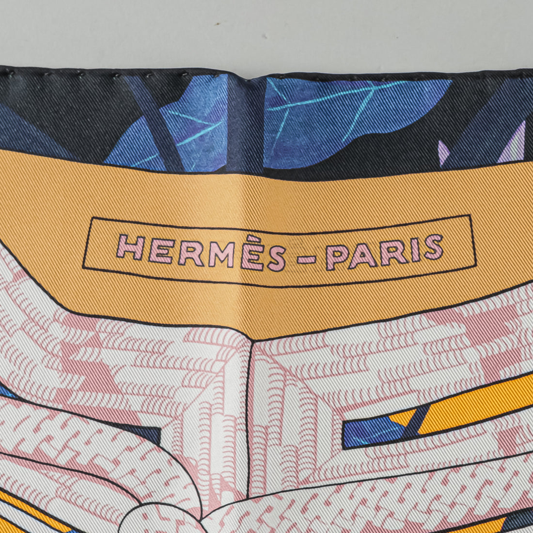 HERMES Brandebourgs Fleuris Double Face Silk Scarf