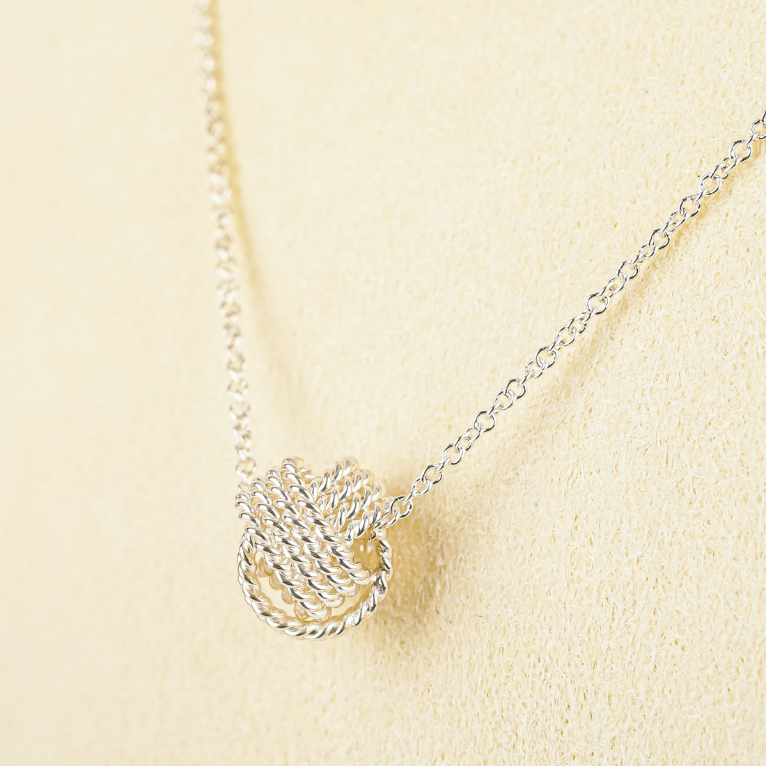 TIFFANY & CO Sterling Silver Tiffany Twist Knot Pendant Necklace