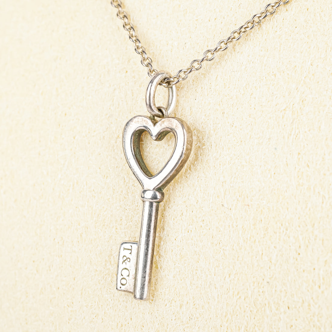 TIFFANY & CO Sterling Silver Mini Heart Key Pendant Necklace