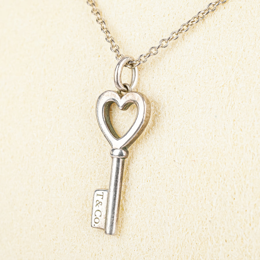 TIFFANY & CO Sterling Silver Mini Heart Key Pendant Necklace