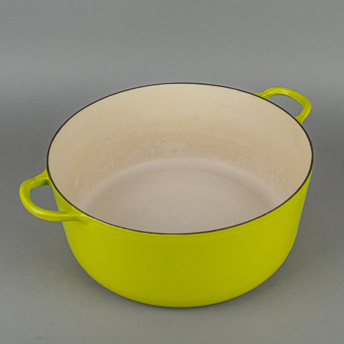 LE CREUSET Enamel Cast Iron 30cm Lidded Dutch Oven Kiwi Green